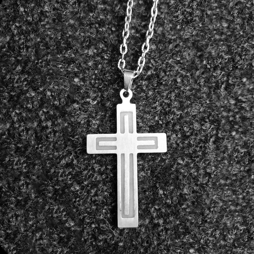 Luminous Cross Pendant Fluorescence Glow In The Dark Cross Necklace for Men/Women Holiday Gift